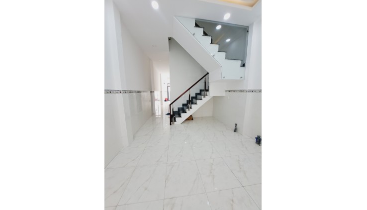Bán nhà 72m², 4PN, 2WC, Bình Trị Đông B, Bình Tân, 4.7 tỷ